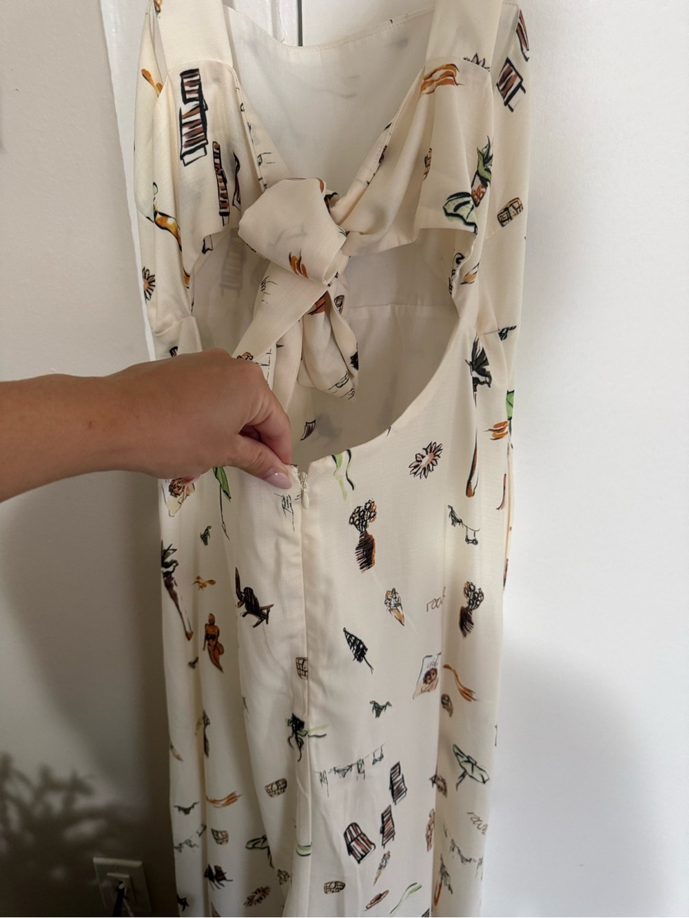 Commense Tropical-Print Maxi Dress - Picture 7 of 9